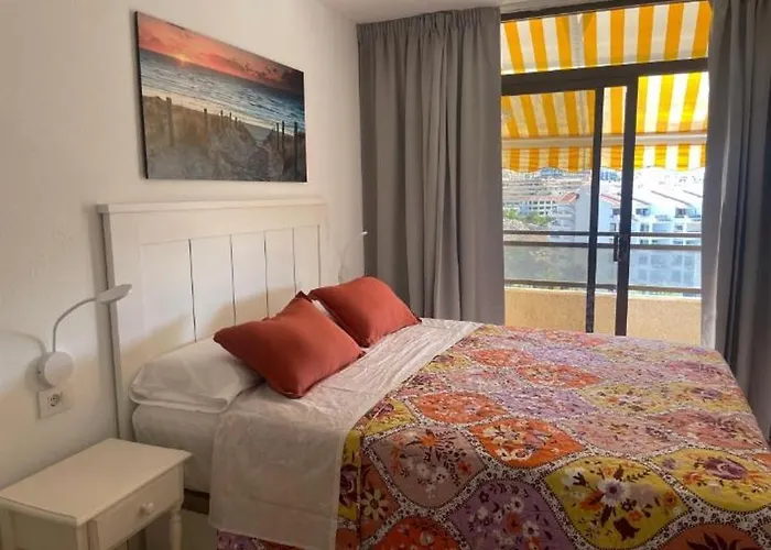Los Cristianos Royal Views